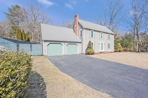 295 Nichols Dr, Taunton, MA 02780