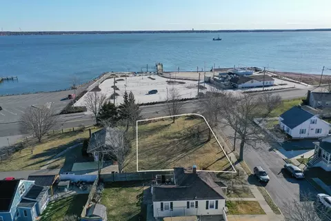 1501 E Rodney French # B, New Bedford, MA 02744