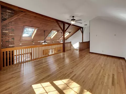 60 Pine Ave, Cherry Valley, MA 01611 photo 15