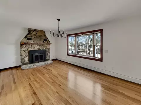 60 Pine Ave, Cherry Valley, MA 01611 photo 3