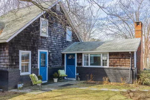 34 Mugford St # -R, Marblehead, MA 01945