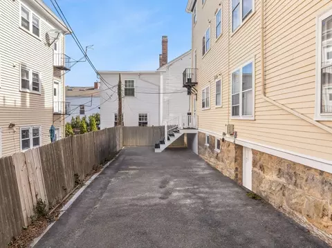 115 Walnut St #3, Brookline, MA 02445 photo 33