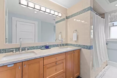 115 Walnut St #3, Brookline, MA 02445 photo 13