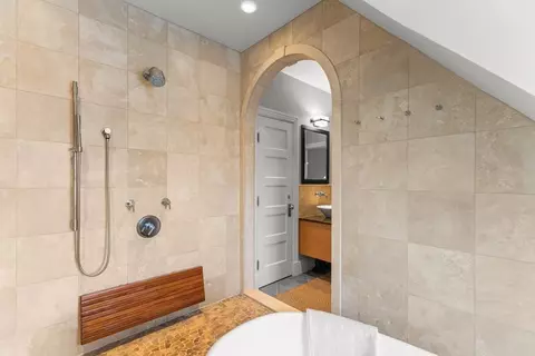 115 Walnut St #3, Brookline, MA 02445 photo 28
