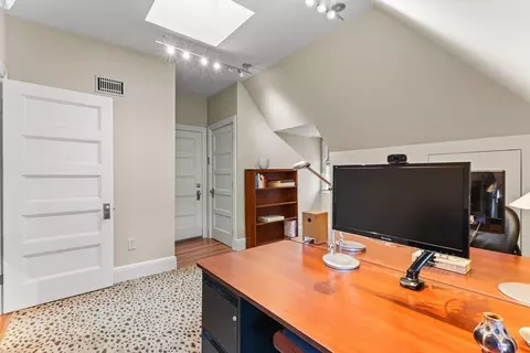 115 Walnut St #3, Brookline, MA 02445 photo 30