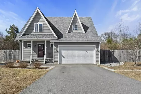 12 Morning Glory Cir, Littleton, MA 01460