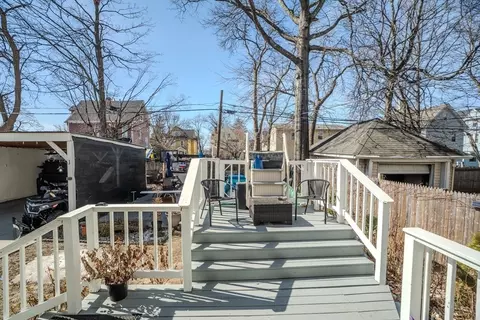 26 Mapledell St, Springfield, MA 01109 photo 8