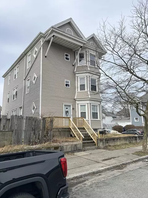653 Brock Ave, New Bedford, MA 02744