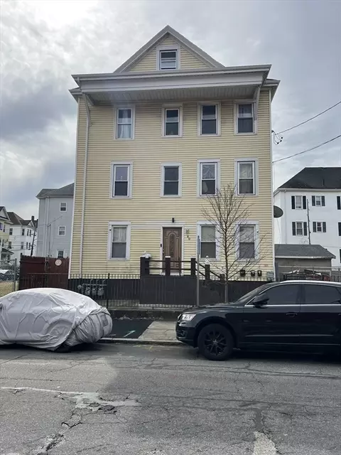 60 Cove St, New Bedford, MA 02744