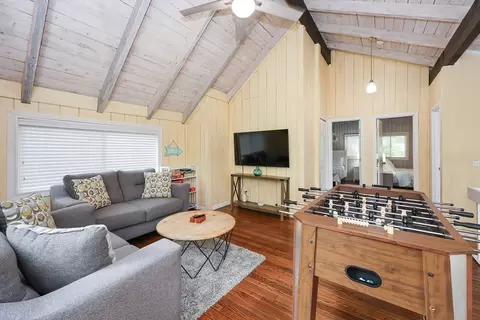 Living - 4 Marway, Mashpee, MA 02649 photo 7 of 7