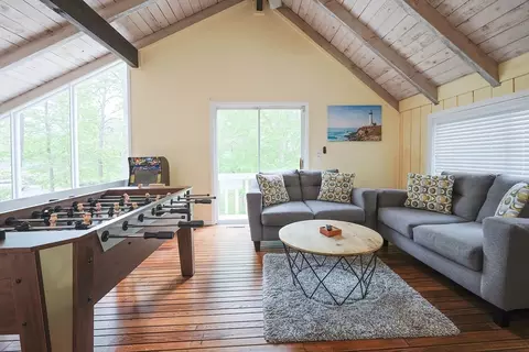 Living - 4 Marway, Mashpee, MA 02649 photo 6 of 7