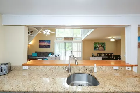 Kitchen - 4 Marway, Mashpee, MA 02649 photo 5 of 6