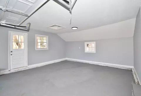 Other - 31 E Bay Path Ter, Springfield, MA 01109 photo 9 of 9