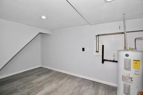 Other - 31 E Bay Path Ter, Springfield, MA 01109 photo 6 of 9