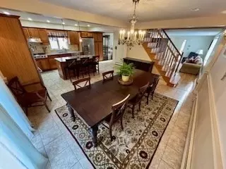 Entry Way - 52 Mckinely St, Everett, MA 02149 photo 3 of 4