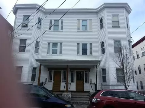 130 Shurtleff St, Chelsea, MA 02150