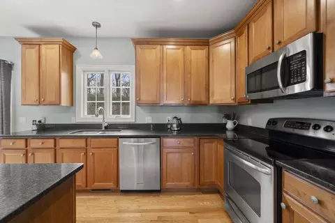 1235 Watkins St, Fall River, MA 02720 photo 24
