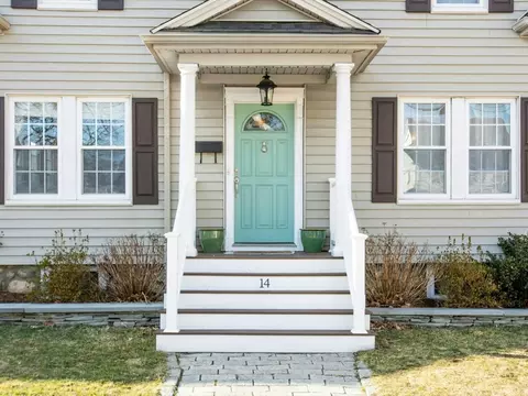 14 Sycamore, Norwood, MA 02062
