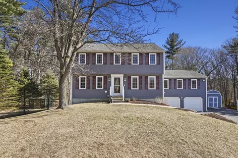 14 Nicole Dr, Millbury, MA 01527