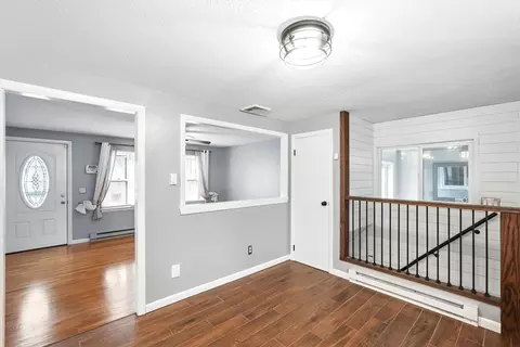 37 Gourley Rd, Springfield, MA 01129 photo 12