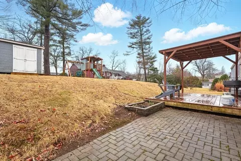 37 Gourley Rd, Springfield, MA 01129 photo 36