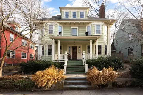 15 Lyndhurst St, Boston, MA 02124