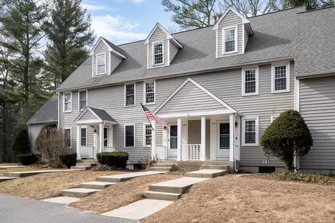 174 Twin Lakes Dr #174, Halifax, MA 02338