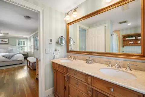 51 Meadowbrook Rd, Needham, MA 02492 photo 24