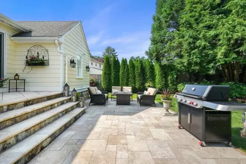 51 Meadowbrook Rd, Needham, MA 02492 photo 34