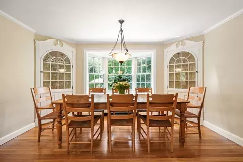 51 Meadowbrook Rd, Needham, MA 02492 photo 8