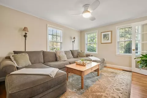 51 Meadowbrook Rd, Needham, MA 02492 photo 17
