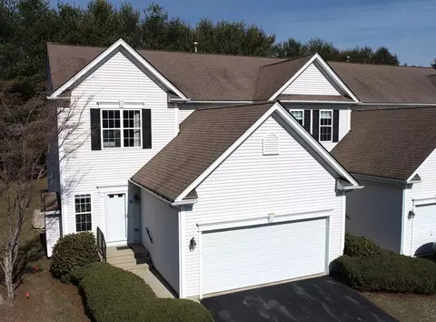 30 Bagnell Dr #30, Pembroke, MA 02359