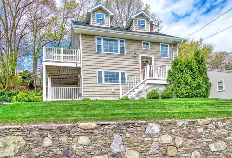 1367 Washington St, Norwood, MA 02062