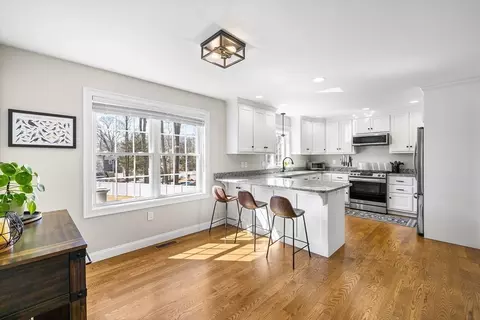 122 Lowell St, Reading, MA 01867 photo 7