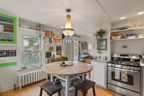 11 Bond St, Gloucester, MA 01930 photo 18
