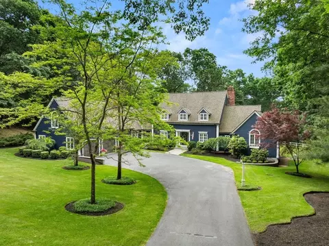 71 Porter Rd, Boxford, MA 01921