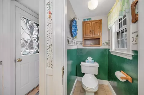 41 High St, Stoneham, MA 02180 photo 7