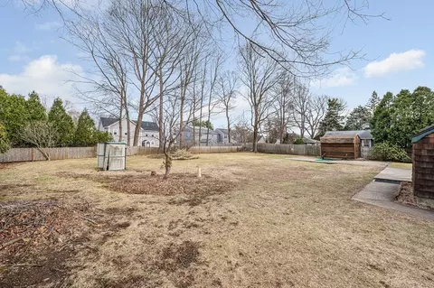 41 High St, Stoneham, MA 02180 photo 27