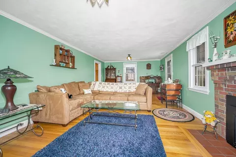 41 High St, Stoneham, MA 02180 photo 16