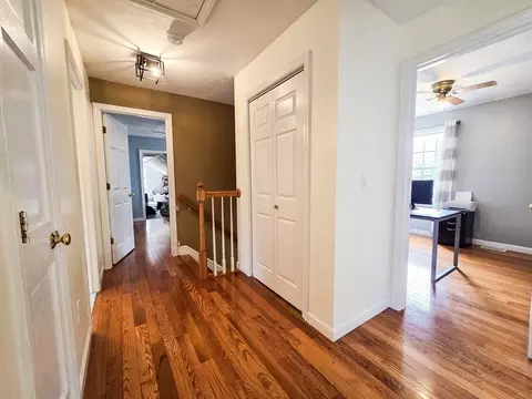 8 Willis Dr, Norton, MA 02766 photo 11