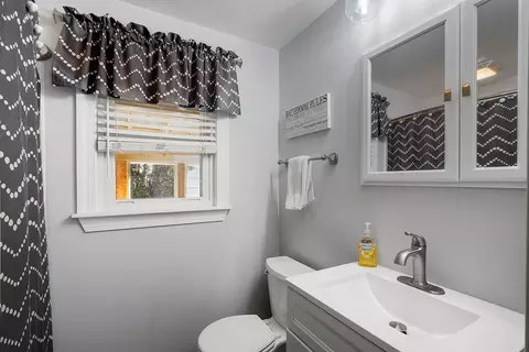 106 Jonathan St, Gardner, MA 01440 photo 25