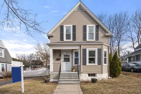 4 Harrison St, Maynard, MA 01754