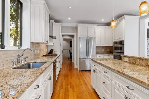 7 Middleby Rd, Lexington, MA 02421 photo 8
