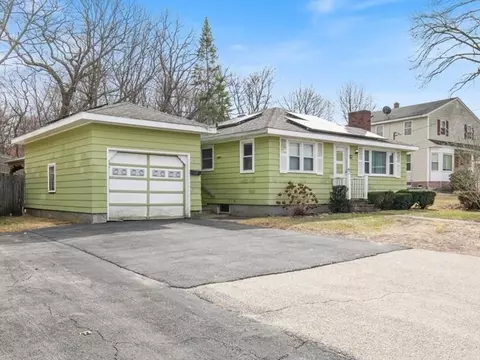 174 Sylvester St, Lawrence, MA 01843