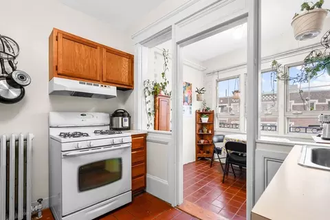 90 Bynner St #10, Boston, MA 02130