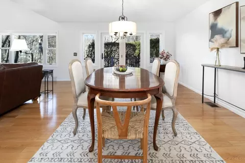 Dining - 28 Carnation Cir #D, Reading, MA 01867 photo 1 of 2
