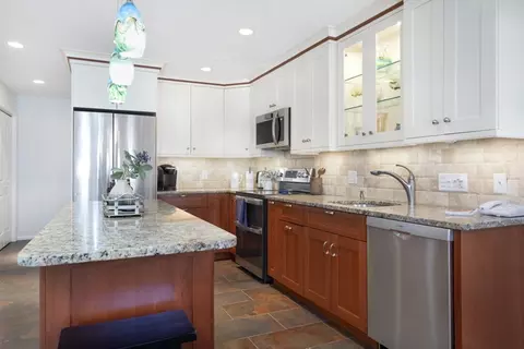 Kitchen - 28 Carnation Cir #D, Reading, MA 01867 photo 1 of 4