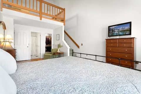 Bedroom - 28 Carnation Cir #D, Reading, MA 01867 photo 4 of 4
