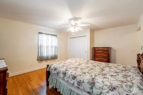 589 Allen St, Springfield, MA 01118 photo 22