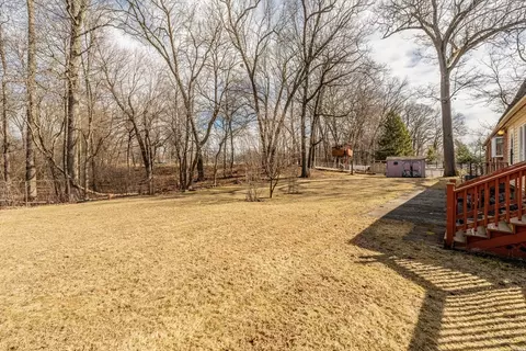 589 Allen St, Springfield, MA 01118 photo 41